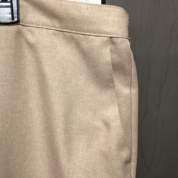 NWOT. Alfred Dunner Women’s Size 20 Tan Polyester Dress Slacks - Picture 5 of 10